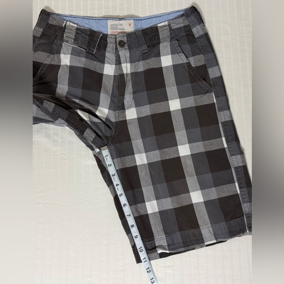 American Eagle Longer Length Grey Plaid Shorts Men's 32 Checkered Bermuda AEO - Picture 11 of 16
